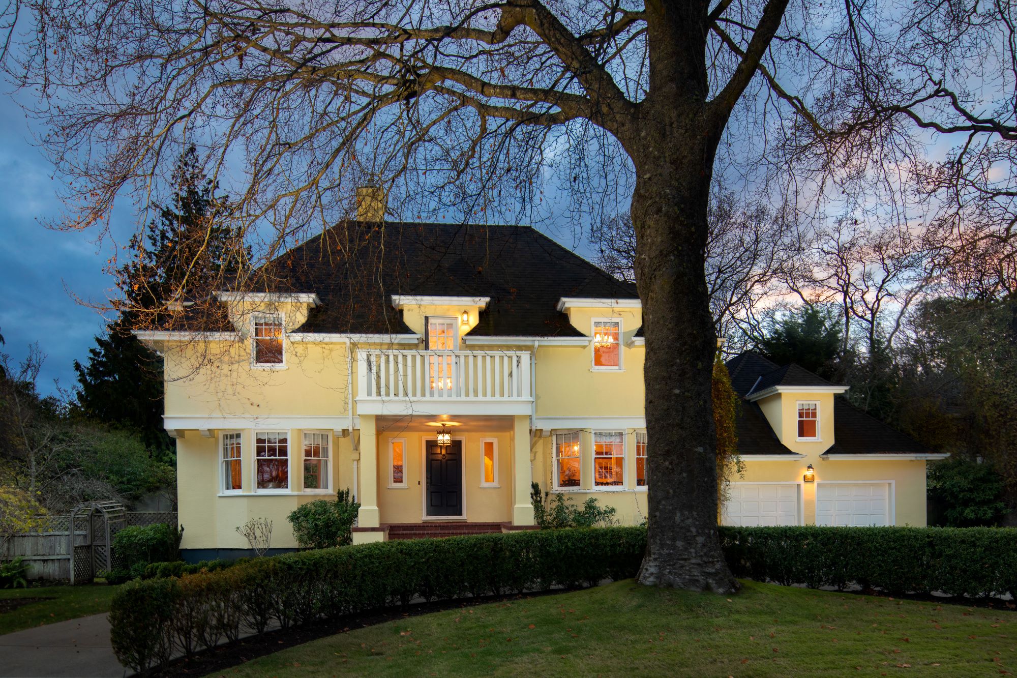 Uplands Oak Bay Real Estate Listings